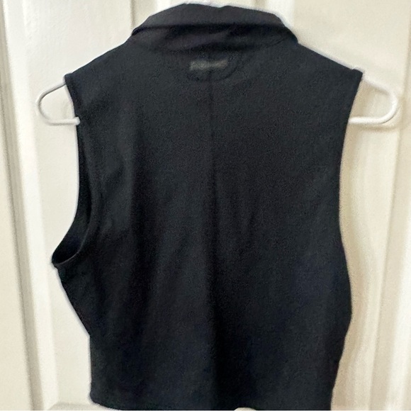 Travis Mathew Midline Zip Polo Tank, XL - Picture 3 of 4